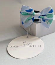 Load image into Gallery viewer, Brush Strokes Bow Tie