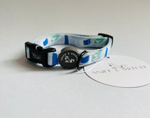 Load image into Gallery viewer, Brush Strokes Collar