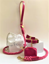 Load image into Gallery viewer, Raspberry Ripple Traditional Leather Lead