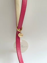 Load image into Gallery viewer, Raspberry Ripple Traditional Leather Lead